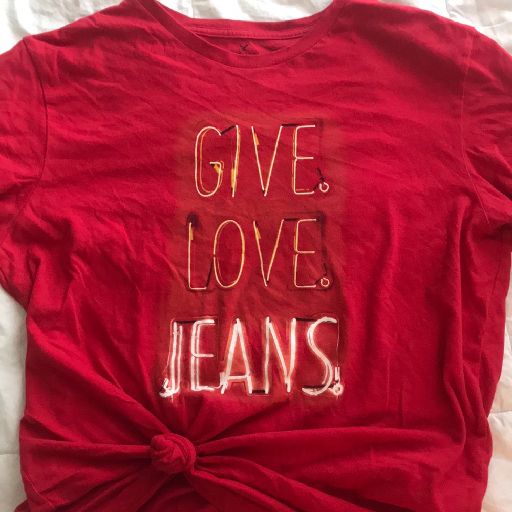 Red tied up tee